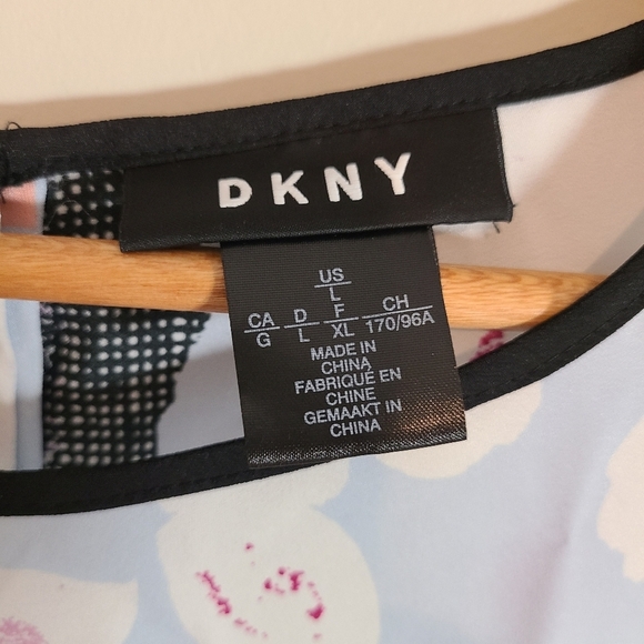 DKNY floral chiffon‎ blouse - Picture 5 of 7